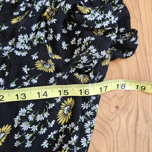 Free People Jinx Black Floral Print Tie-Front Romper Size 10 - Picture 10 of 11